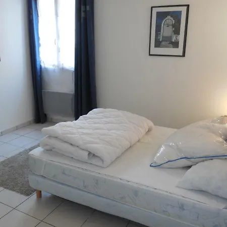 5 Personnes Proche Airbus Villa